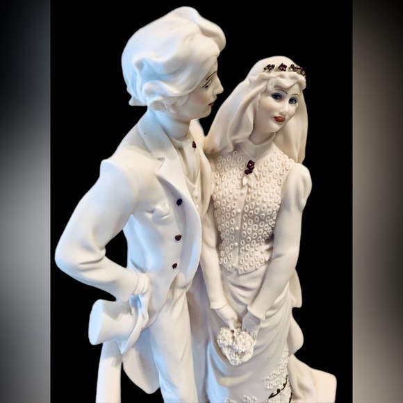 Giuseppe Armani Bride Groom Figurine Wedding Statue Italian Porcelain 1988 - Picture 4 of 15